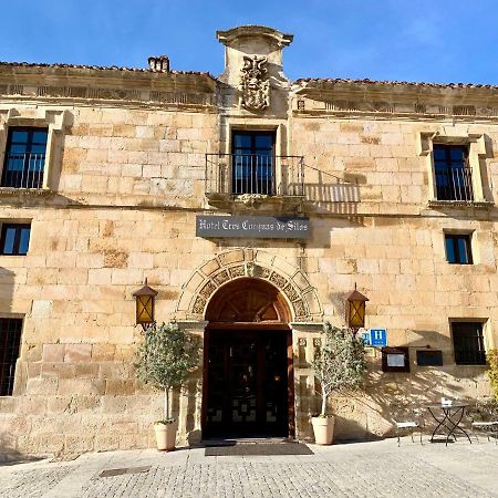 Hotel Tres Coronas De Silos سانتو دومينغو دي سيلوس المظهر الخارجي الصورة