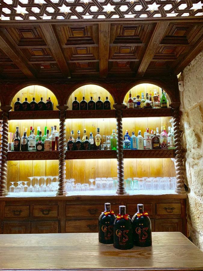 Hotel Tres Coronas De Silos سانتو دومينغو دي سيلوس المظهر الخارجي الصورة